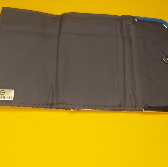 Vintage White Glomesh Wallet - Picture 3 of 4